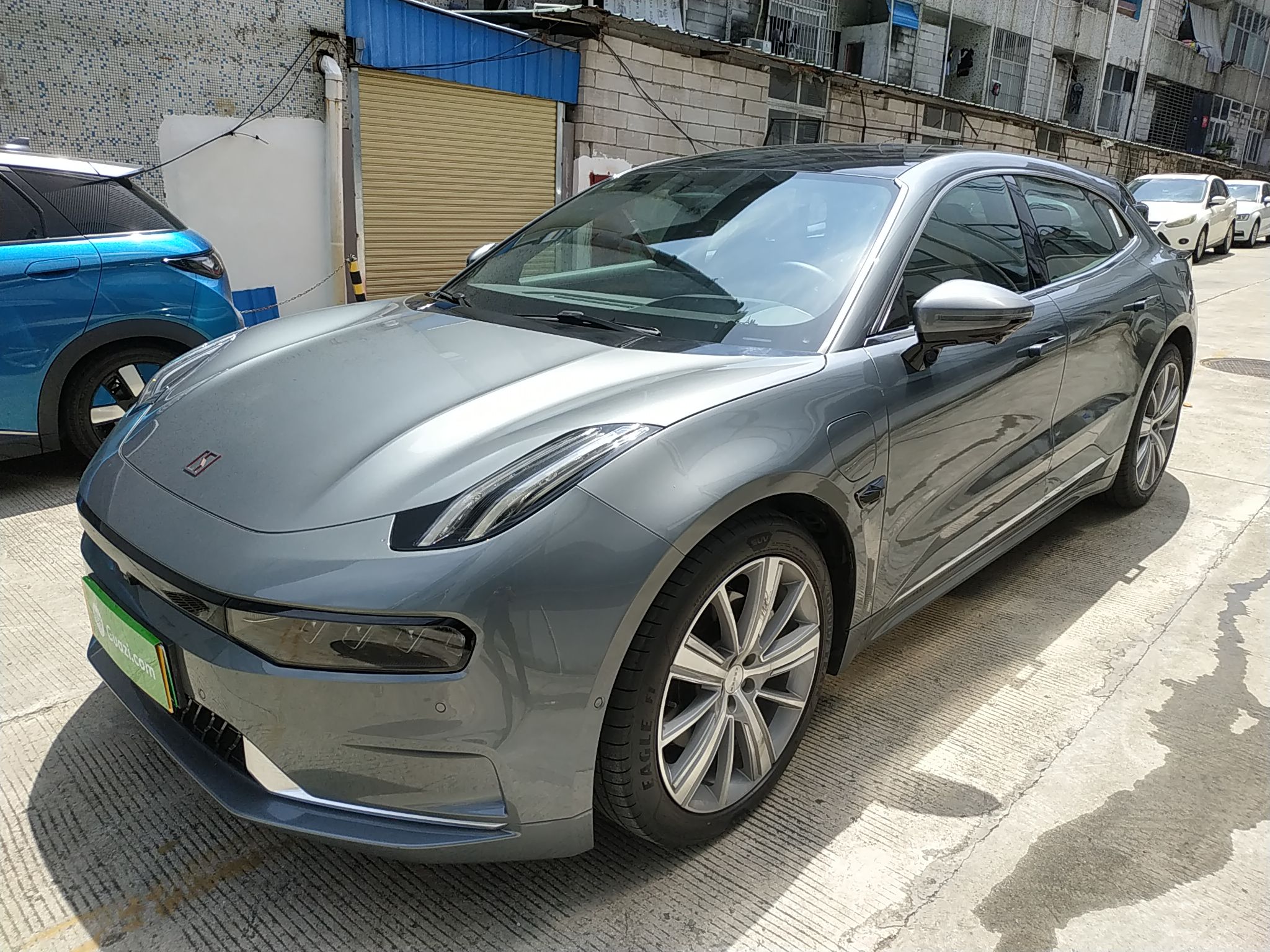 极氪001 2022款 长续航双电机 WE版