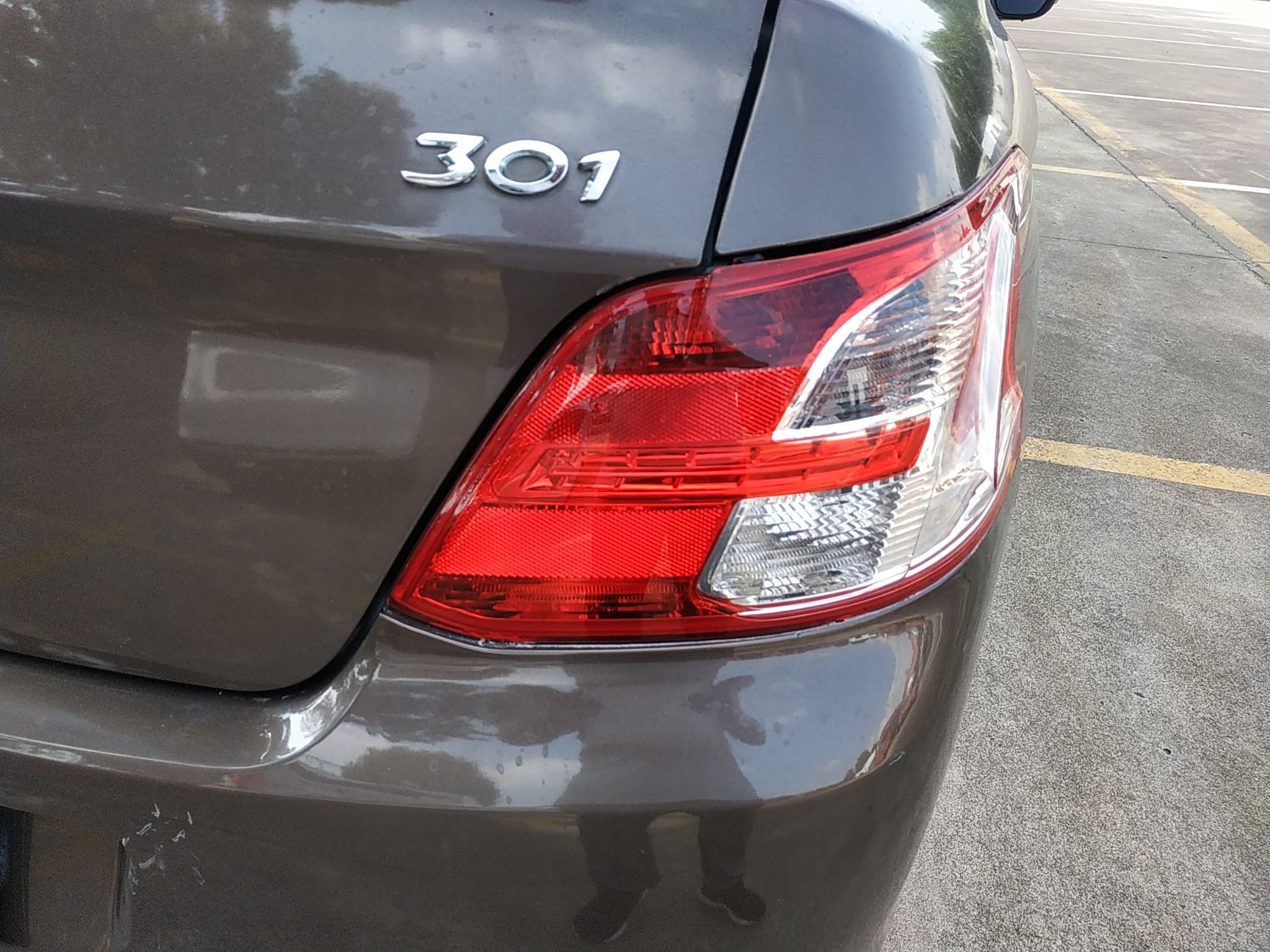 标致301 2014款 1.6L 手动舒适版