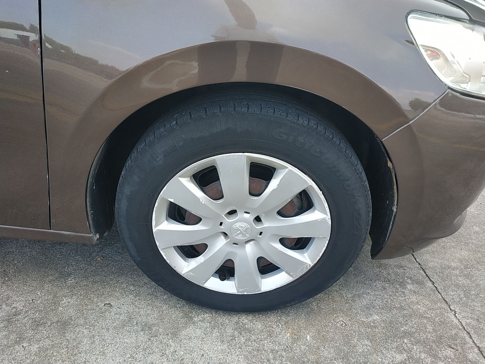 标致301 2014款 1.6L 手动舒适版