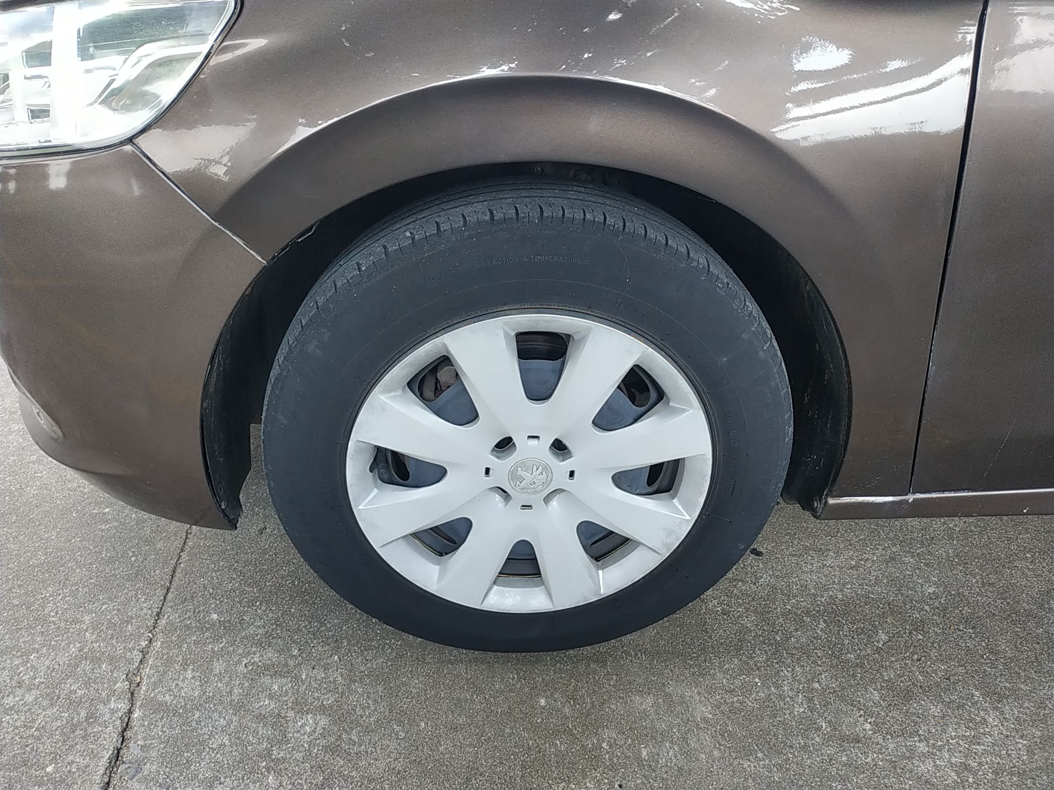 标致301 2014款 1.6L 手动舒适版