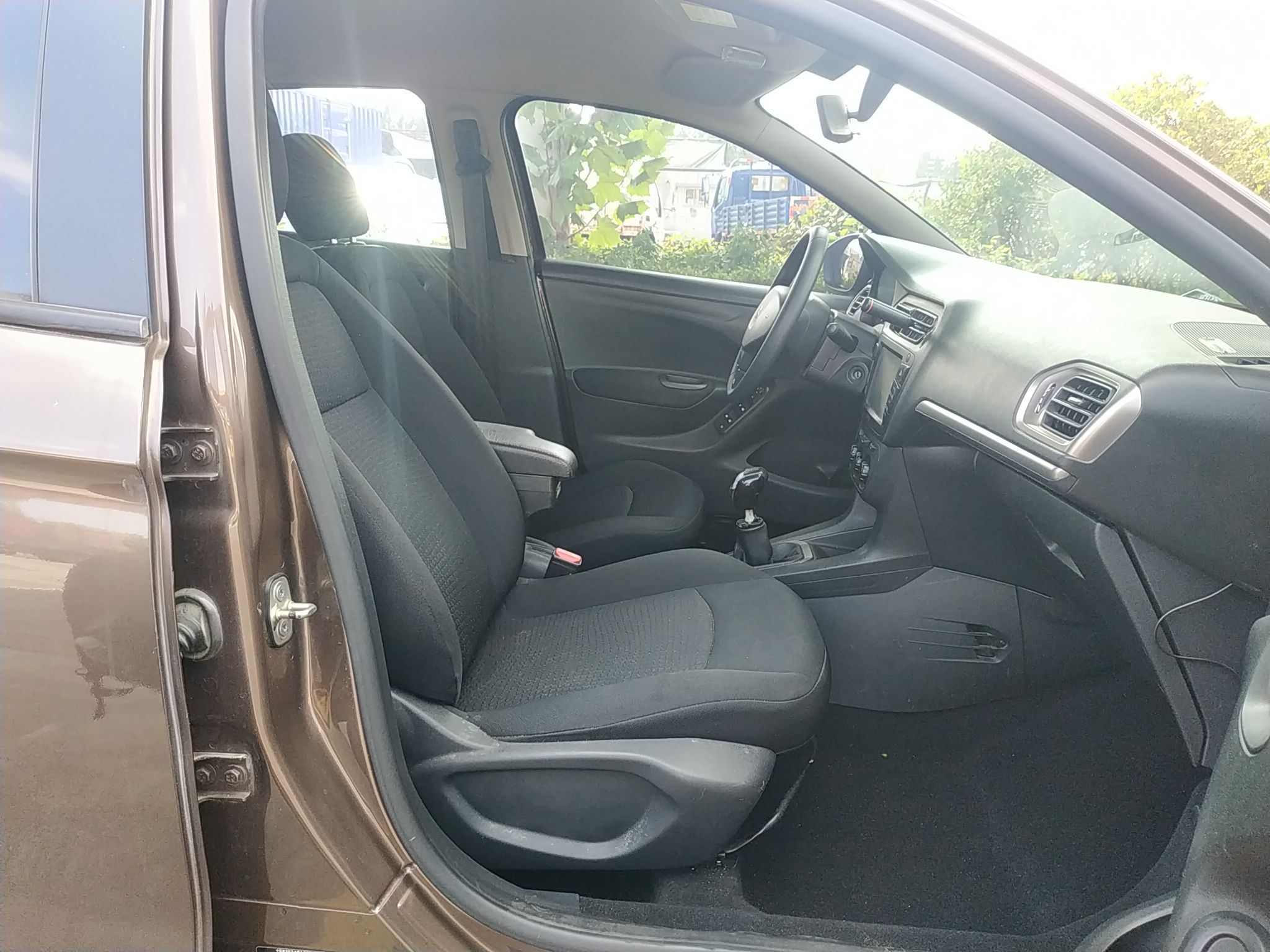 标致301 2014款 1.6L 手动舒适版