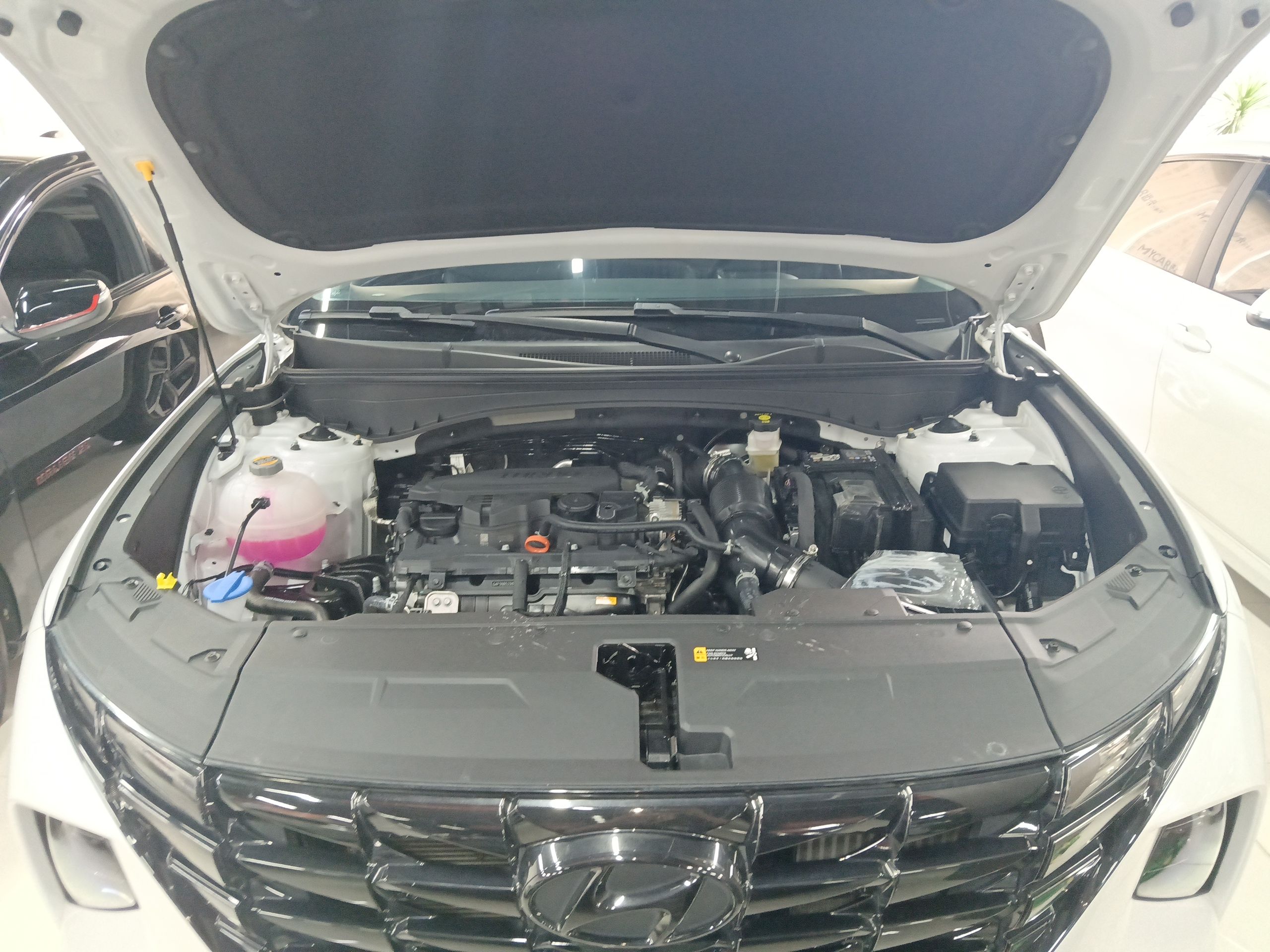 现代 2021款 途胜L 1.5T DCT LUX尊贵版