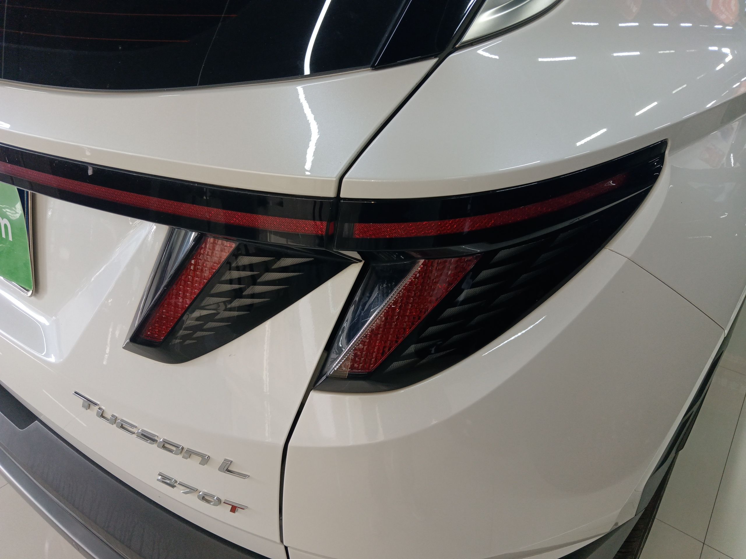 现代 2021款 途胜L 1.5T DCT LUX尊贵版