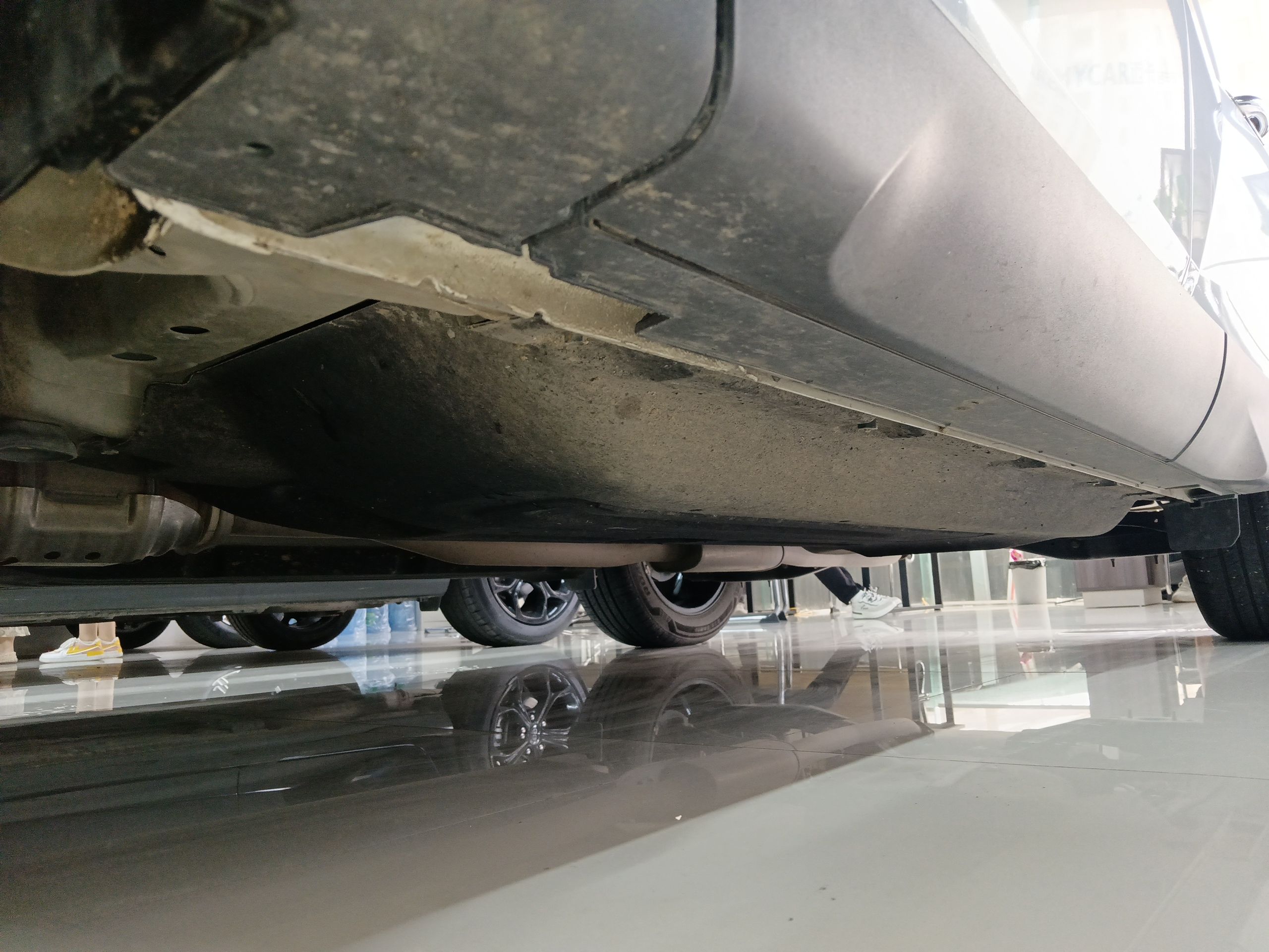 现代 2021款 途胜L 1.5T DCT LUX尊贵版