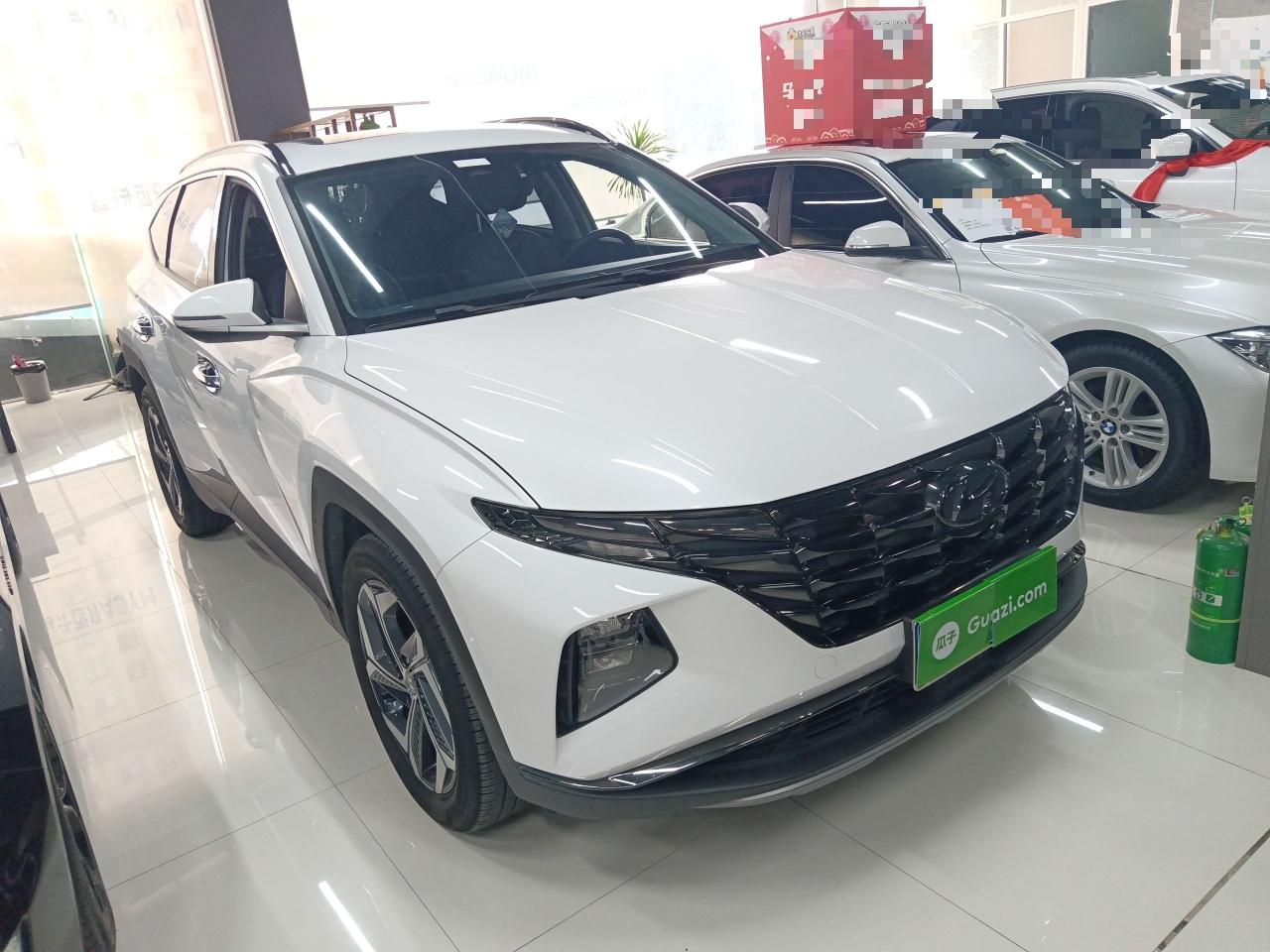 现代 2021款 途胜L 1.5T DCT LUX尊贵版