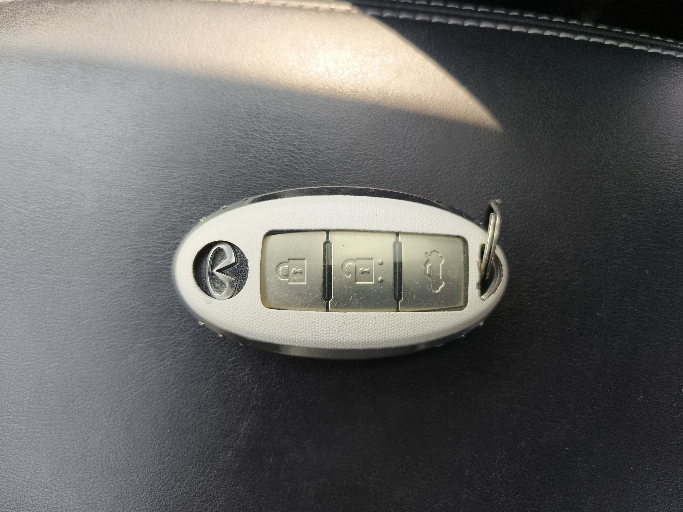 英菲尼迪Q50L 2016款 2.0T 舒适版