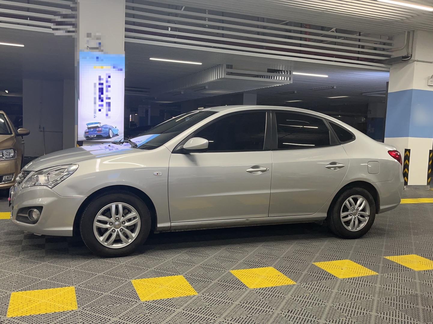 现代 悦动 2011款 1.6L 自动舒适型