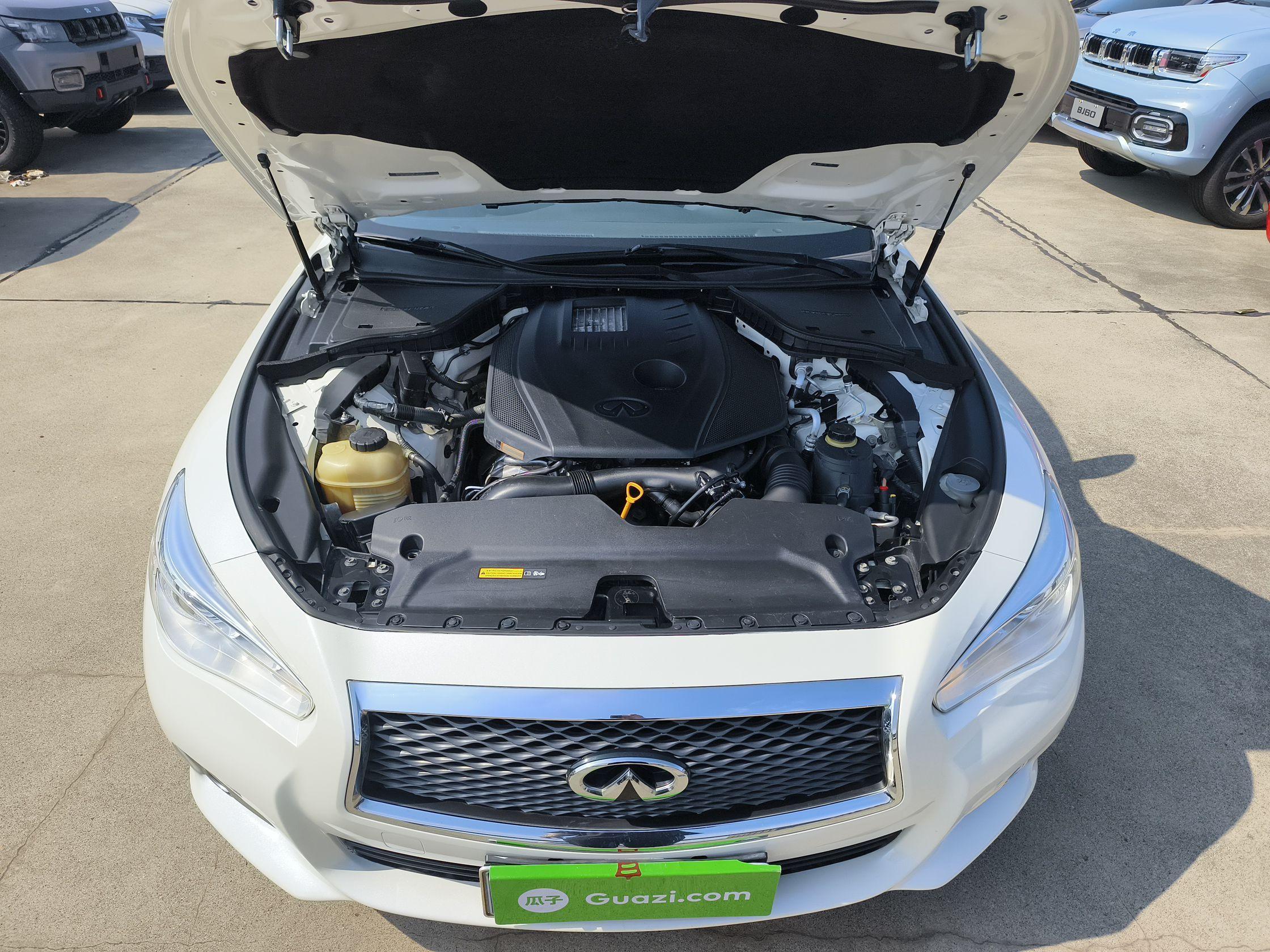 英菲尼迪Q50L 2016款 2.0T 舒适版