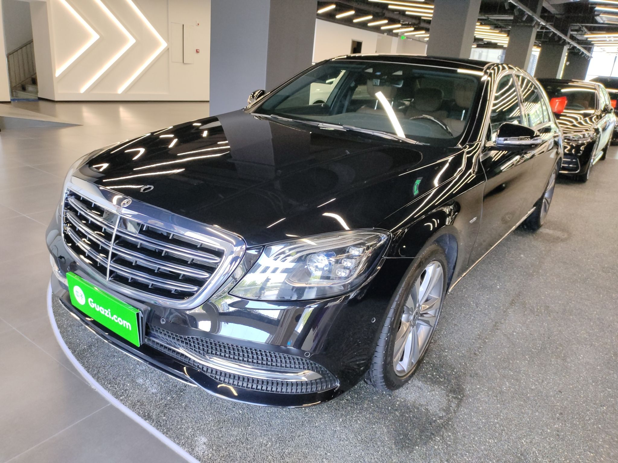 奔驰S级 2020款 S 350 L 尊享型 臻藏版(进口)