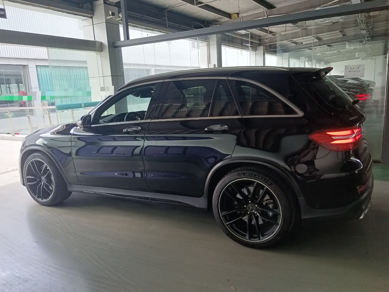 奔驰GLC级AMG 2018款 AMG GLC 63 4MATIC+