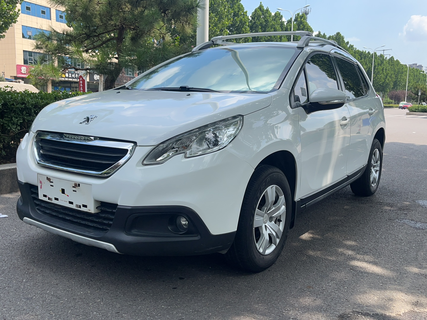 标致2008 2014款 1.6L 手动潮流版