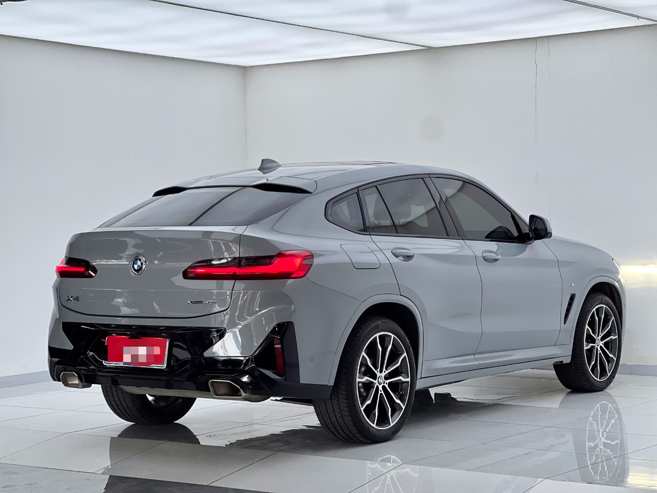 宝马X4 2022款 xDrive 30i M运动套装(进口)