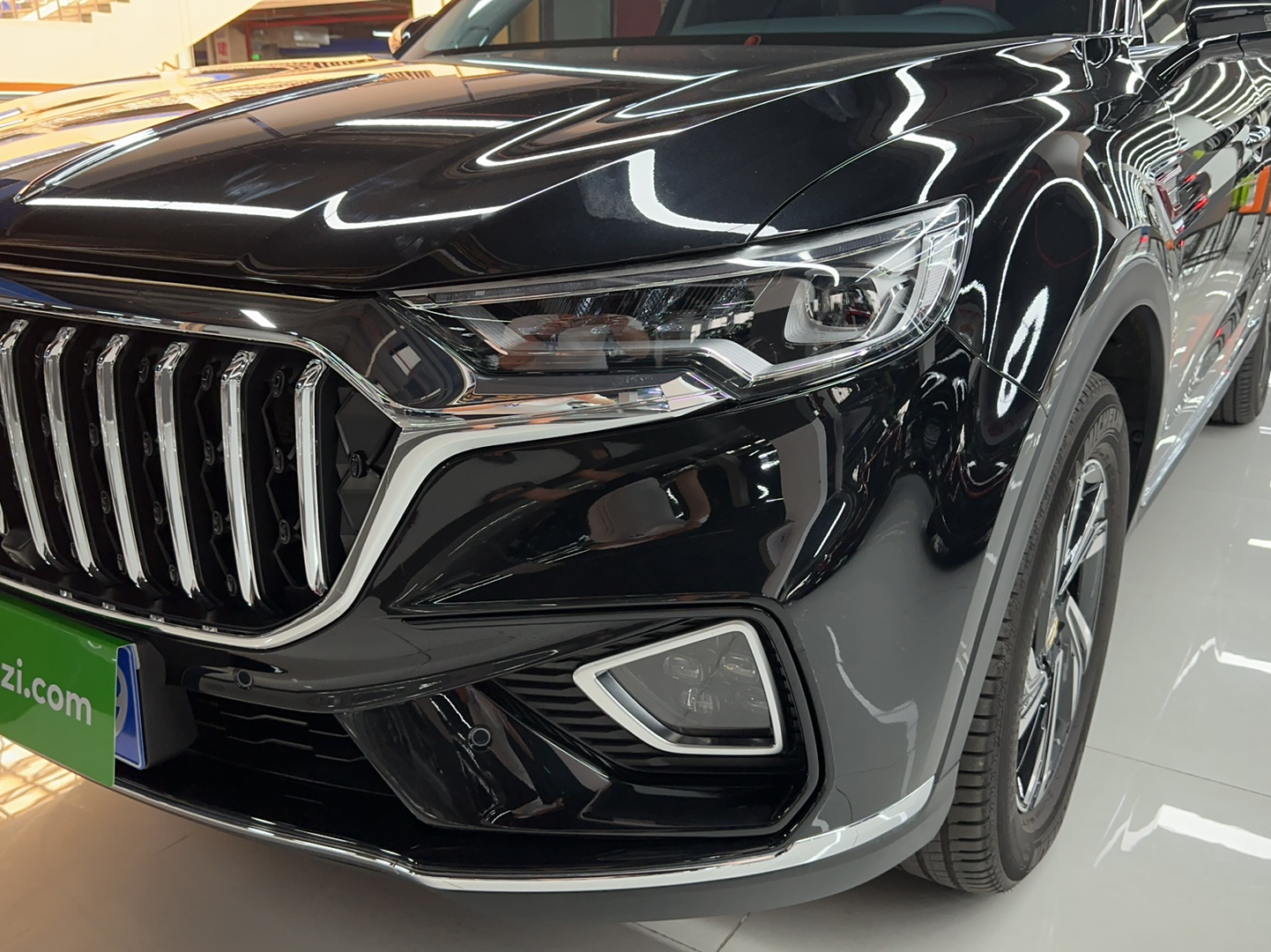 红旗HS5 2022款 改款 2.0T 智联旗享版