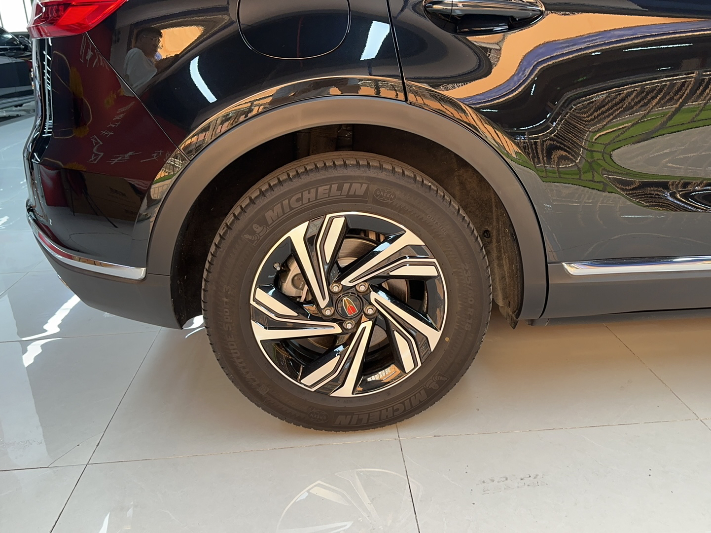 红旗HS5 2022款 改款 2.0T 智联旗享版