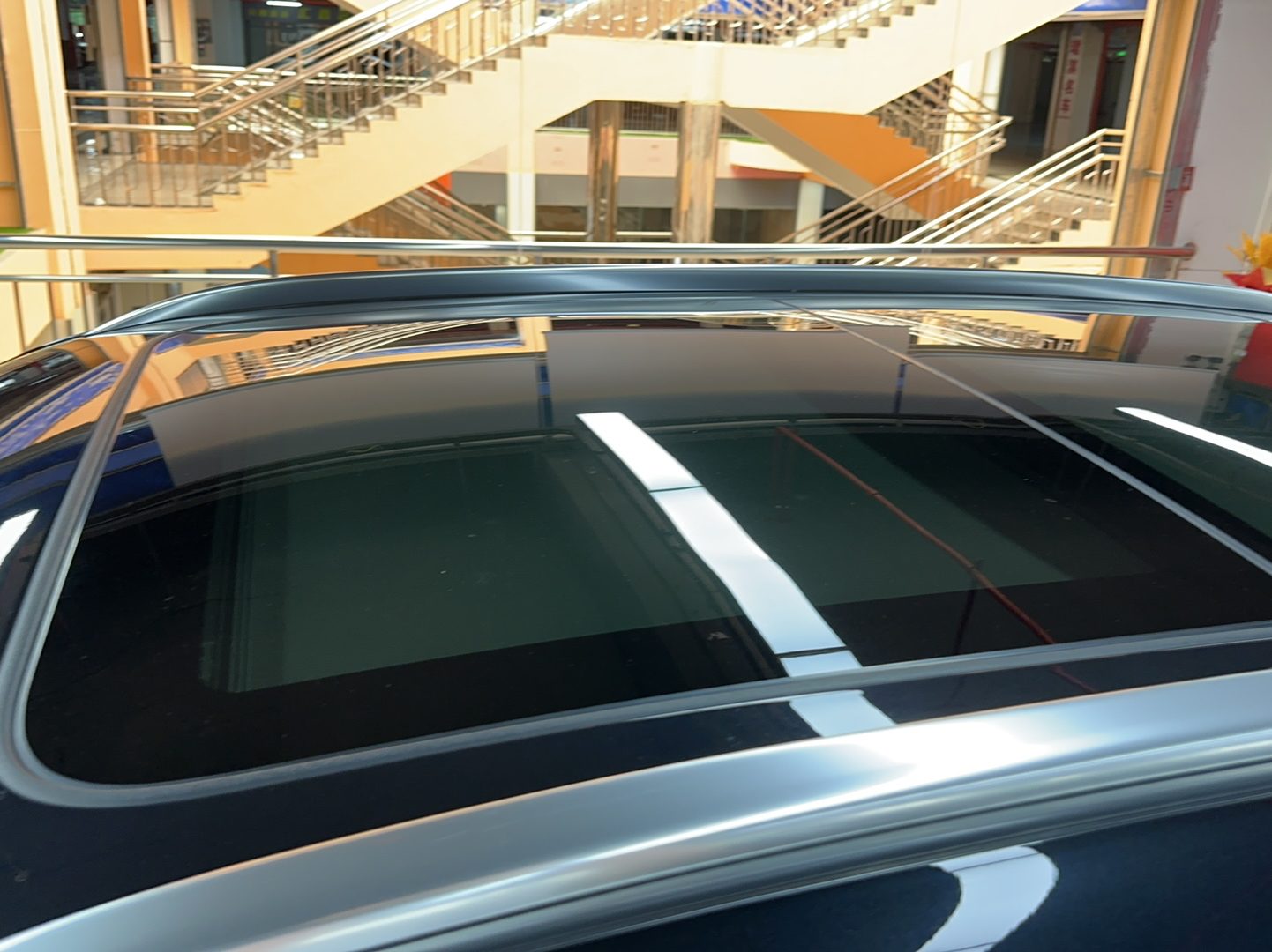 红旗HS5 2022款 改款 2.0T 智联旗享版