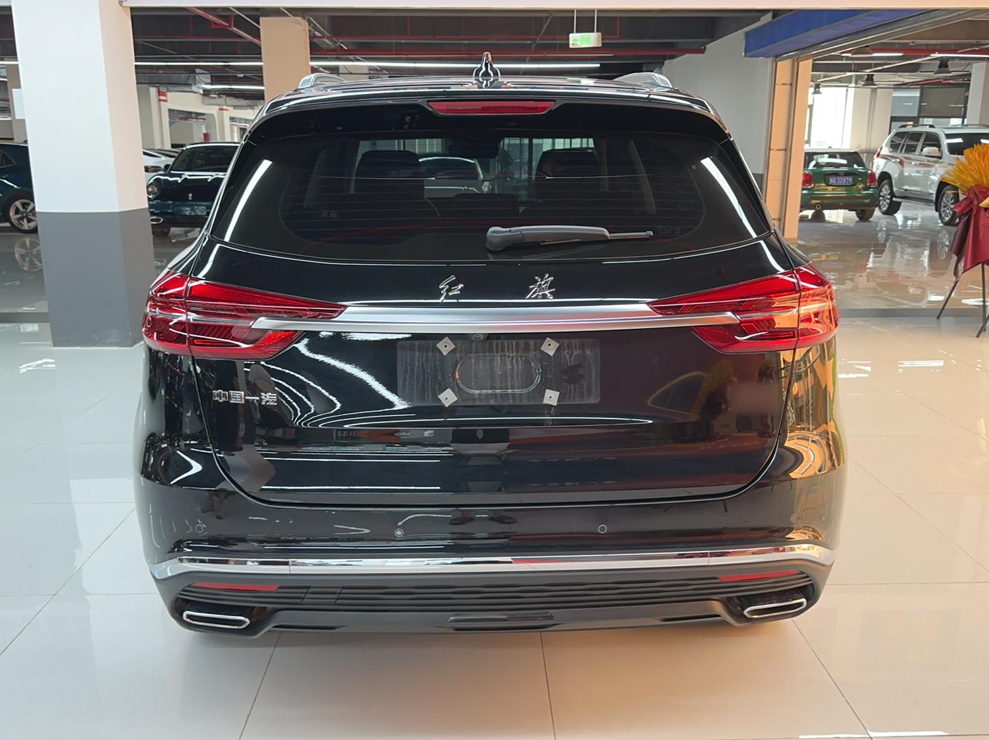 红旗HS5 2022款 改款 2.0T 智联旗享版