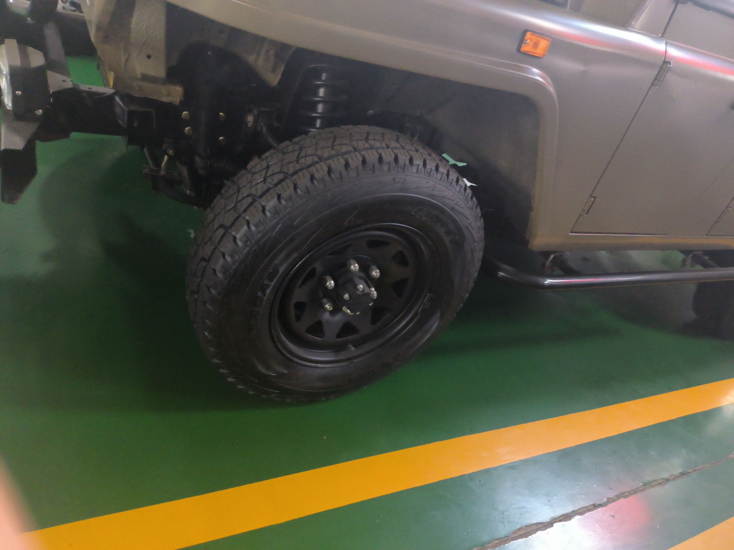 北汽制造 BJ212 2020款 1.5T 三角门