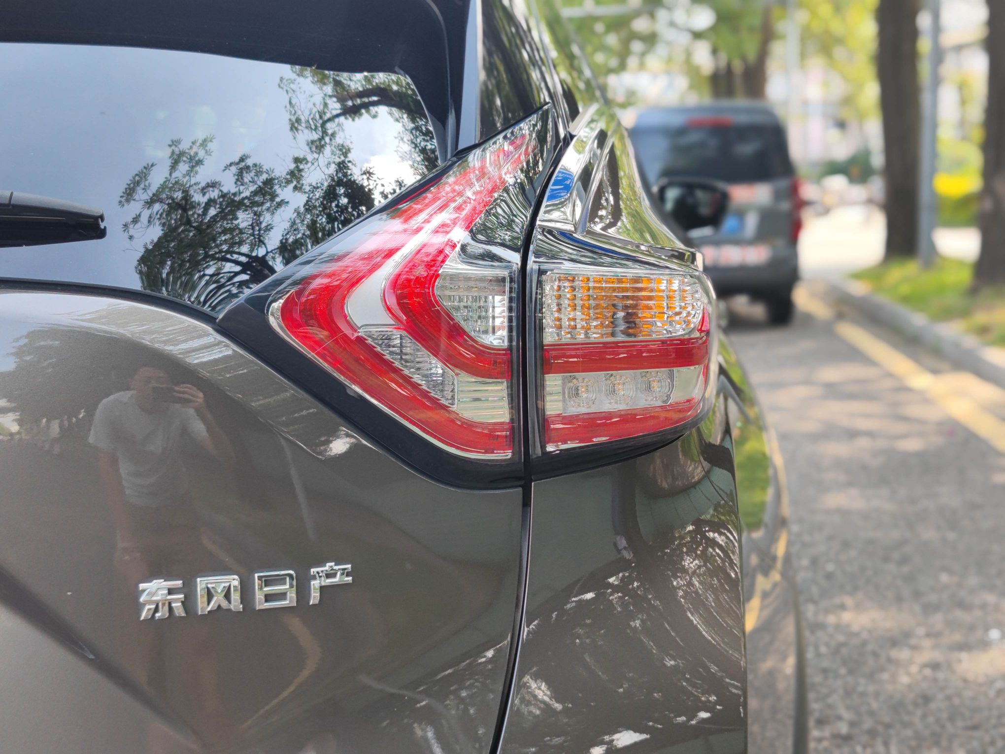 日产 楼兰 2019款 2.5L XE 两驱精英版 国VI