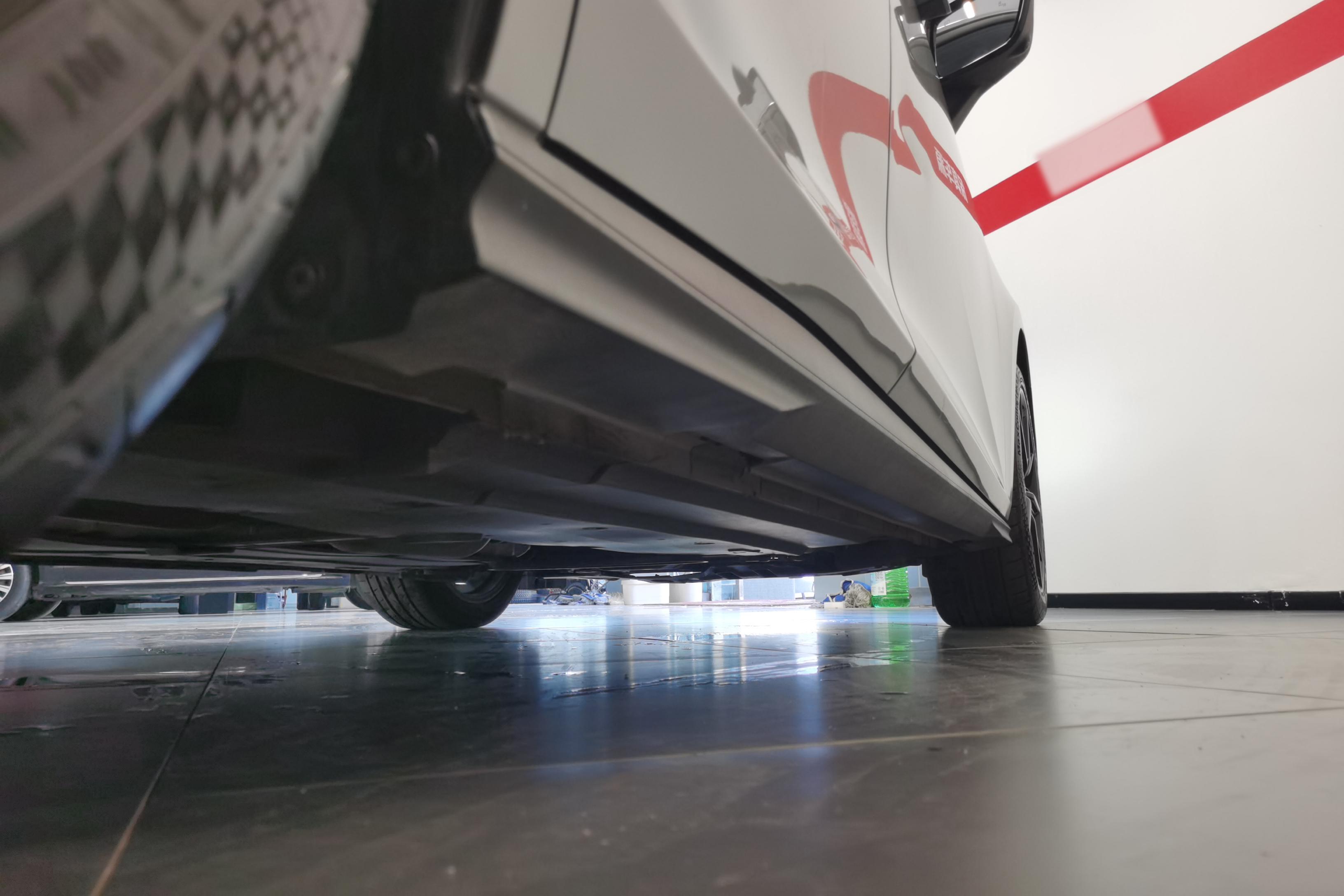 长安UNI-V 2022款 1.5T 智慧领航型