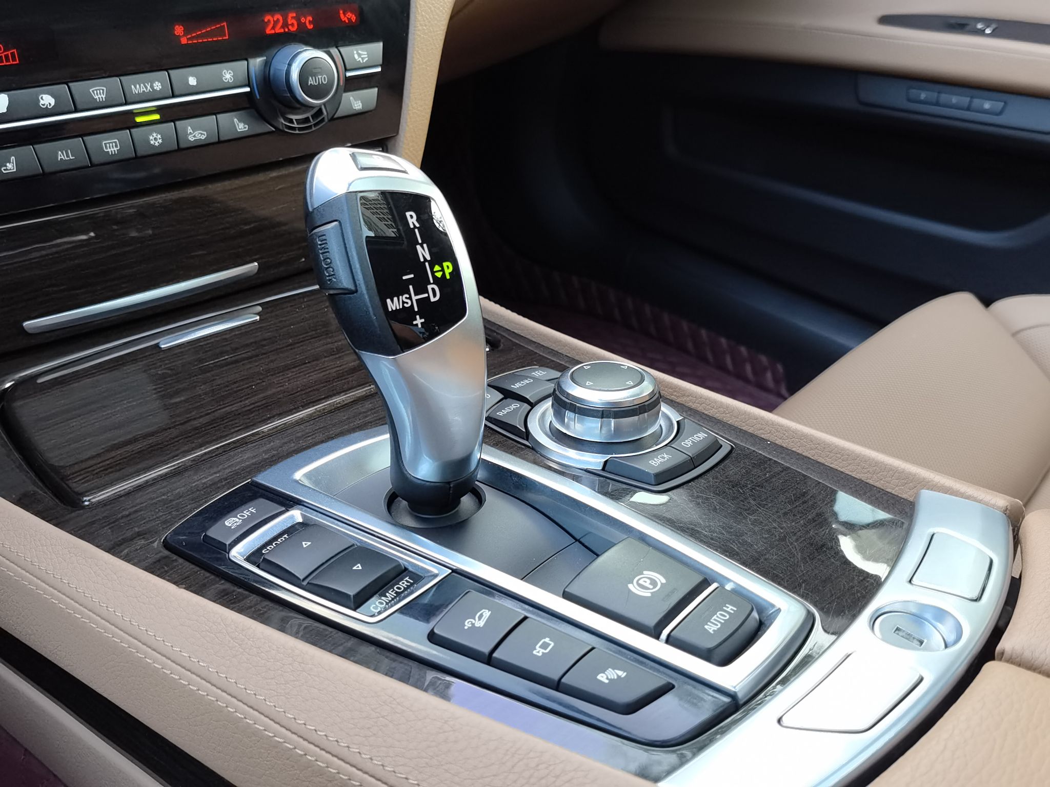 宝马7系 2011款 750Li xDrive(进口)