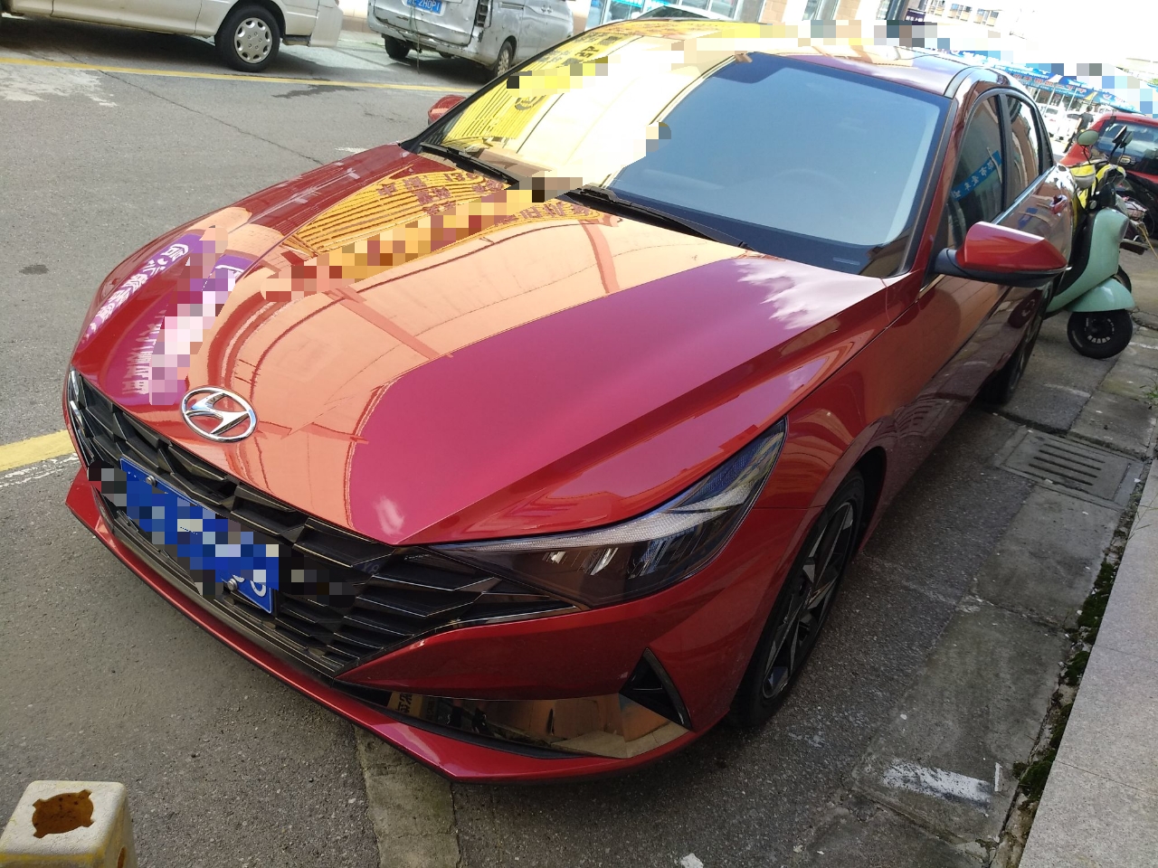 现代 伊兰特 2021款 1.5L CVT LUX尊贵版