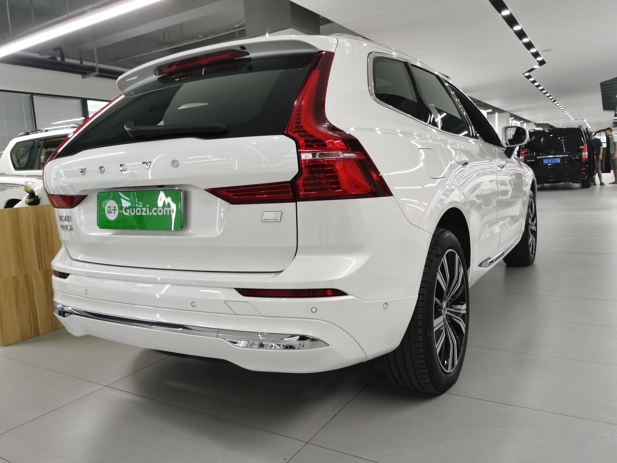 沃尔沃XC60新能源 2022款 T8 插电混动 四驱智远豪华版