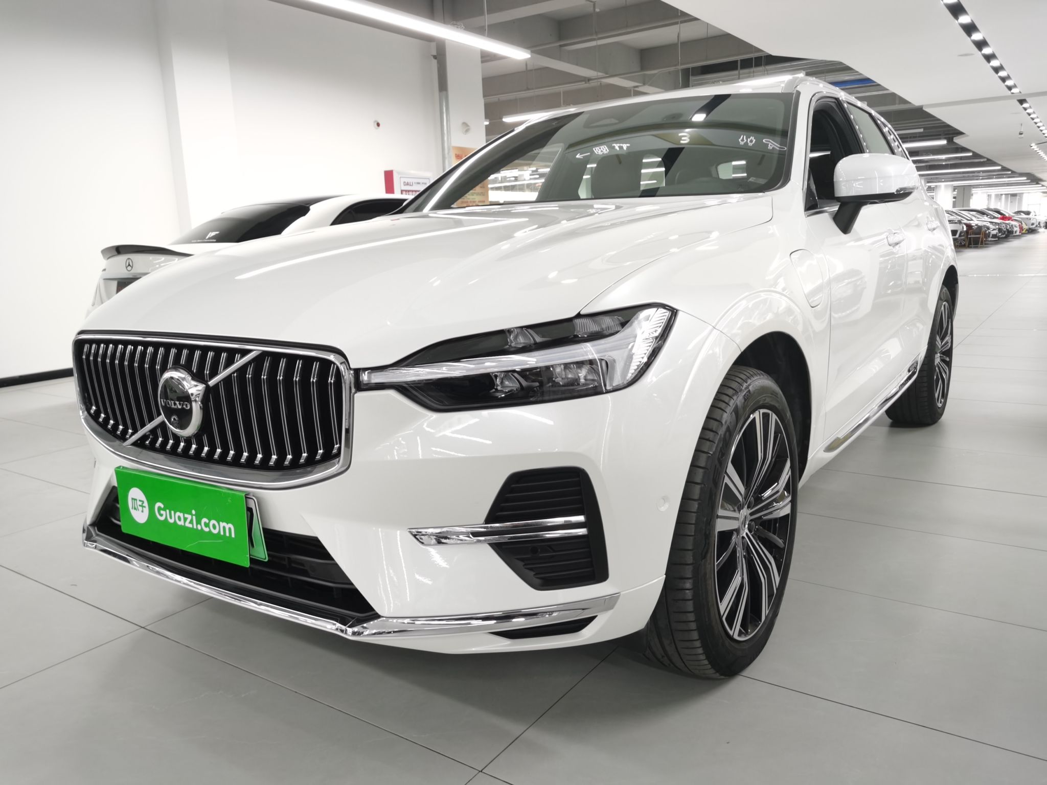 沃尔沃XC60新能源 2022款 T8 插电混动 四驱智远豪华版