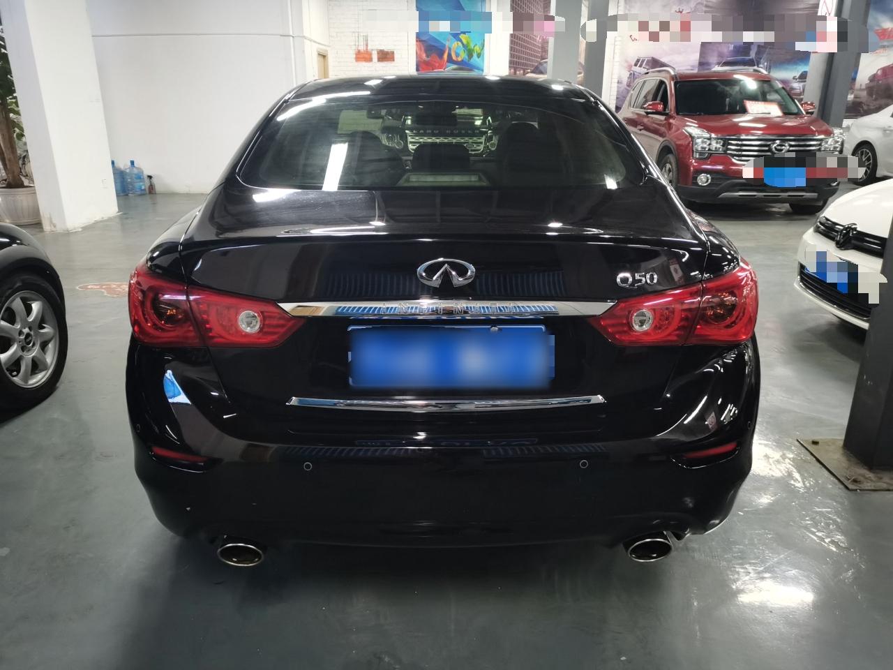 英菲尼迪Q50 2014款 3.7L 舒适版(进口)