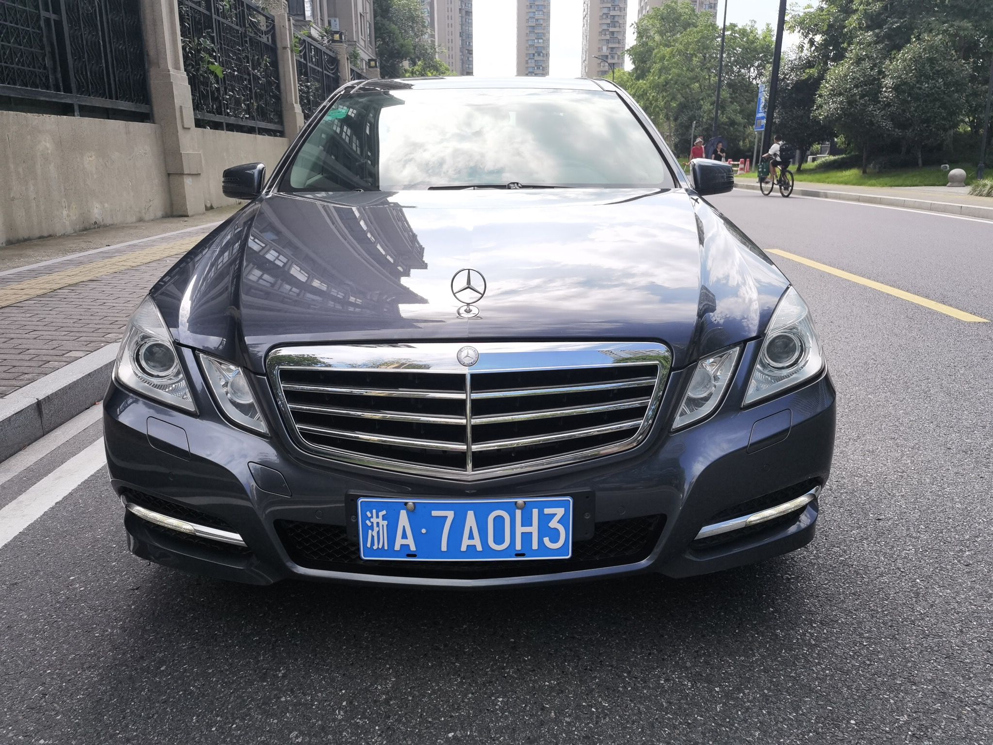 奔驰E级 2010款 E 300 L 时尚型