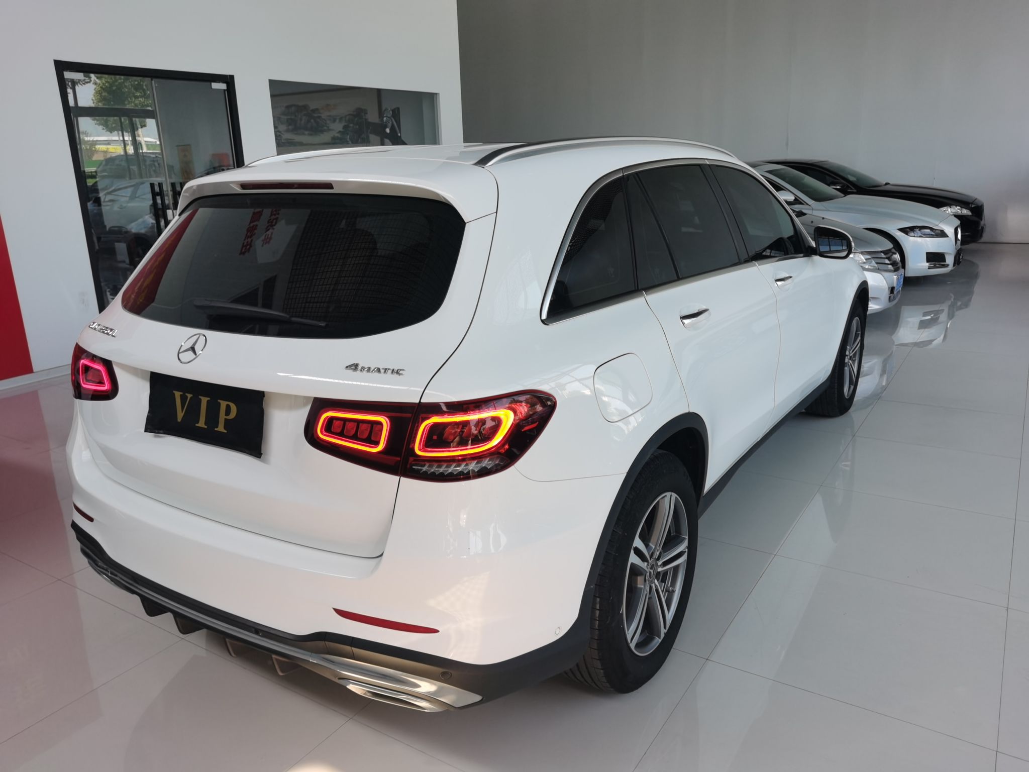 奔驰GLC级 2020款 GLC 260 L 4MATIC 豪华型