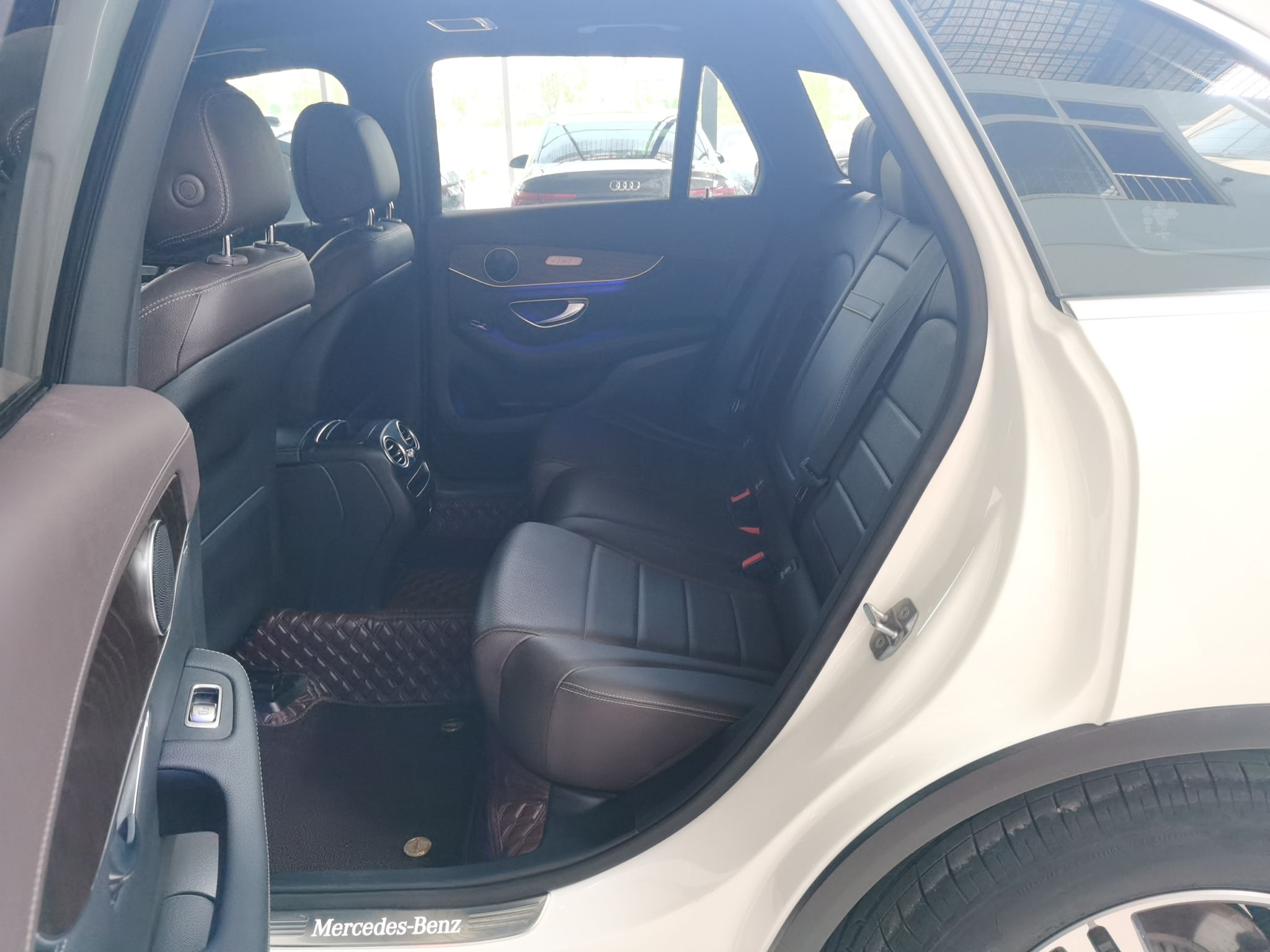 奔驰GLC级 2020款 GLC 260 L 4MATIC 豪华型