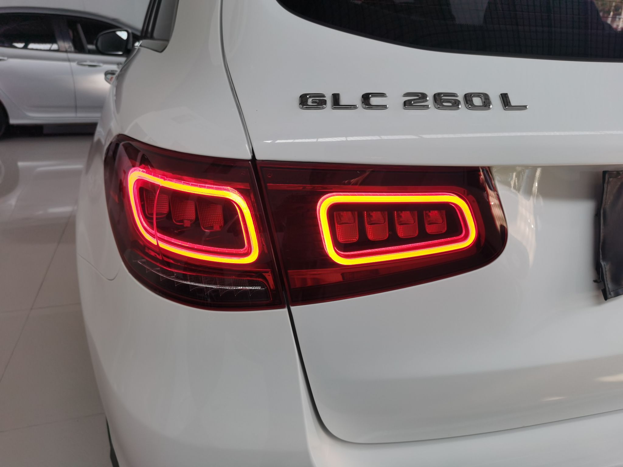 奔驰GLC级 2020款 GLC 260 L 4MATIC 豪华型