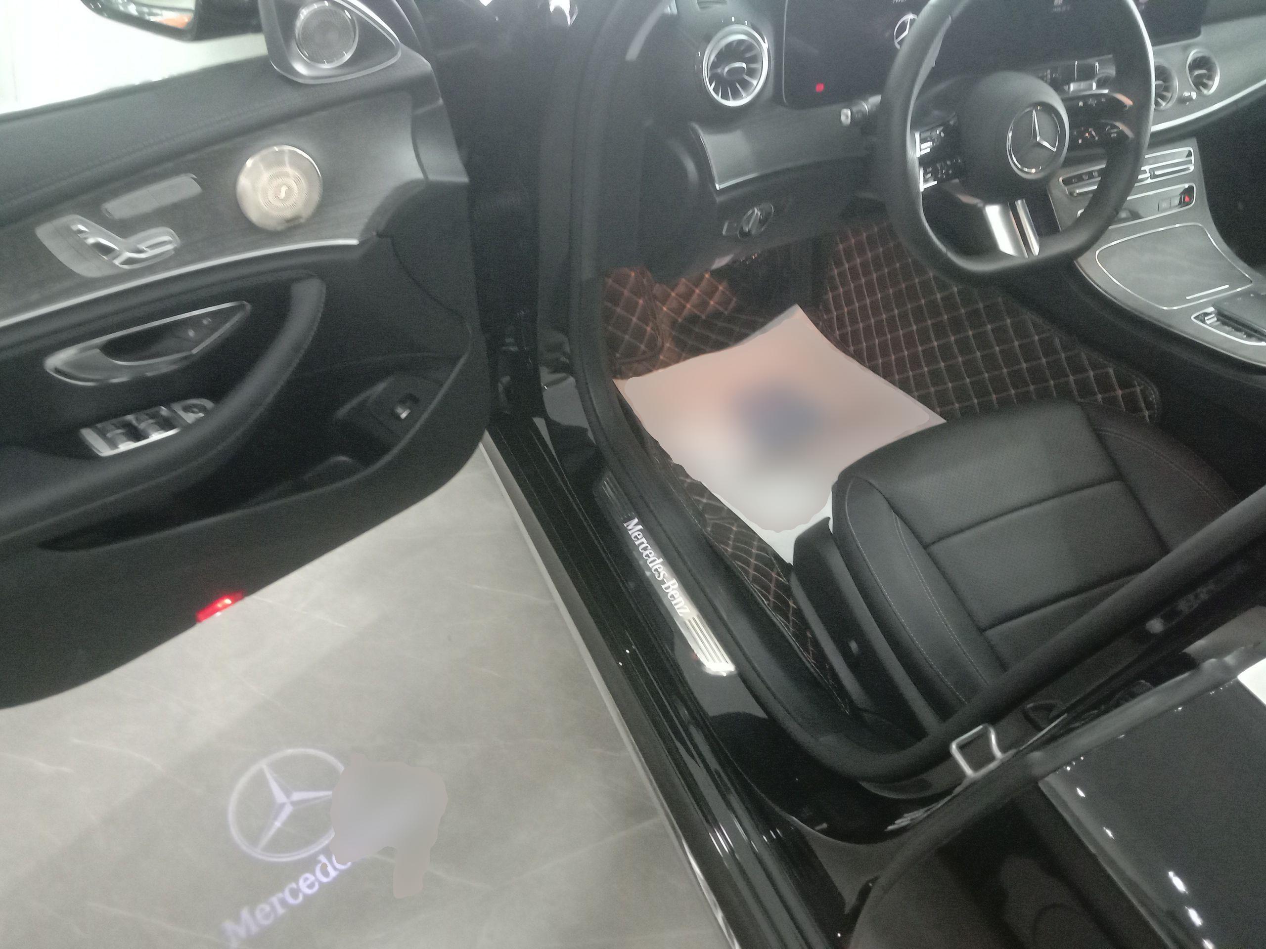 奔驰E级 2022款 改款三 E 300 L 运动豪华型