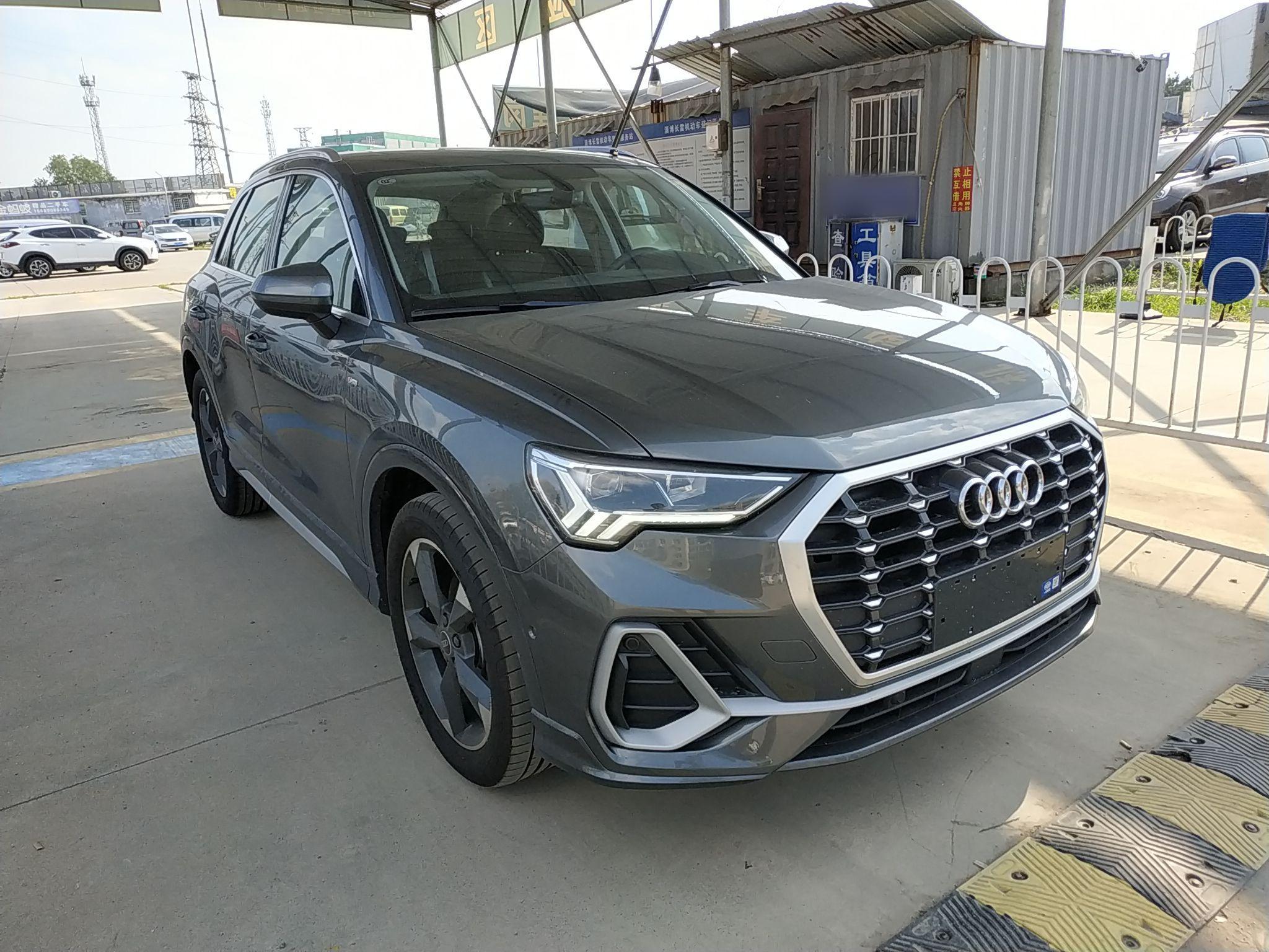 奥迪Q3 2023款 35 TFSI 时尚动感型（1.4T）