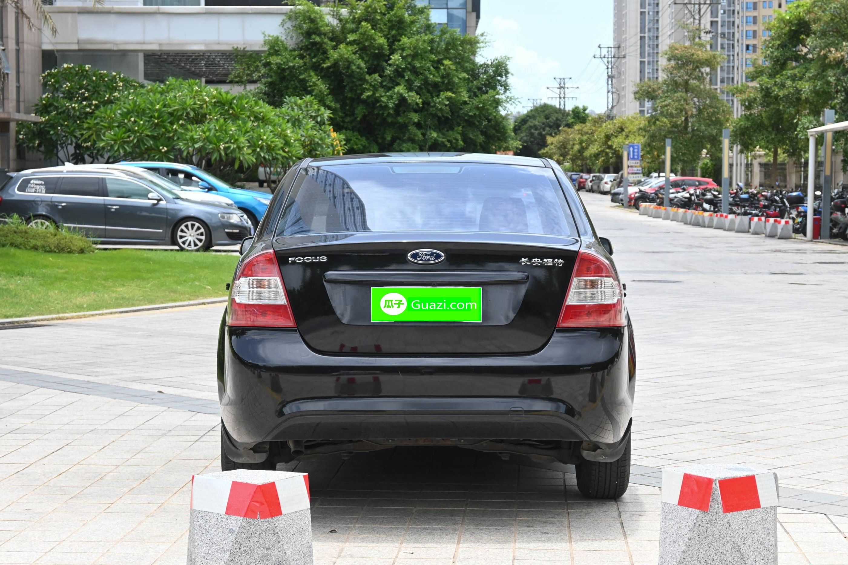 福特 福克斯 2011款 三厢 1.8L 手动舒适型