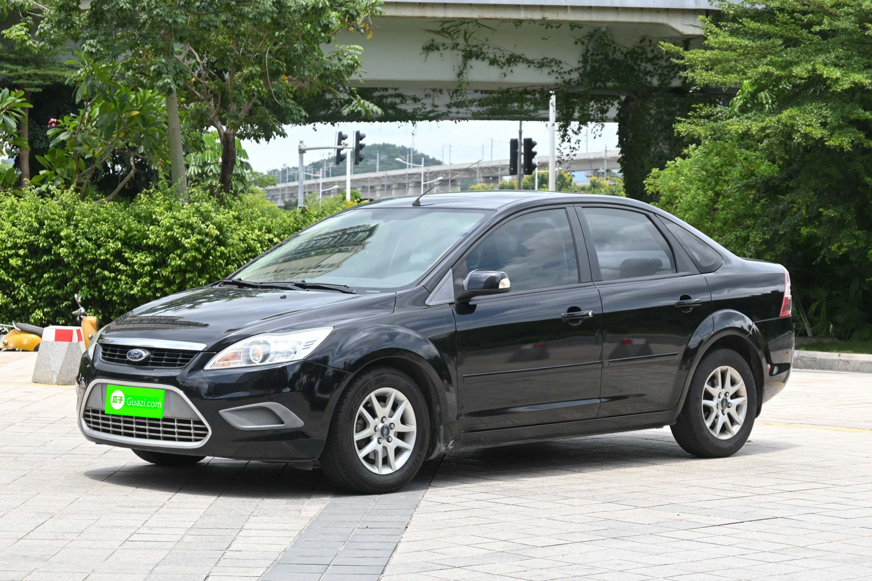 福特 福克斯 2011款 三厢 1.8L 手动舒适型