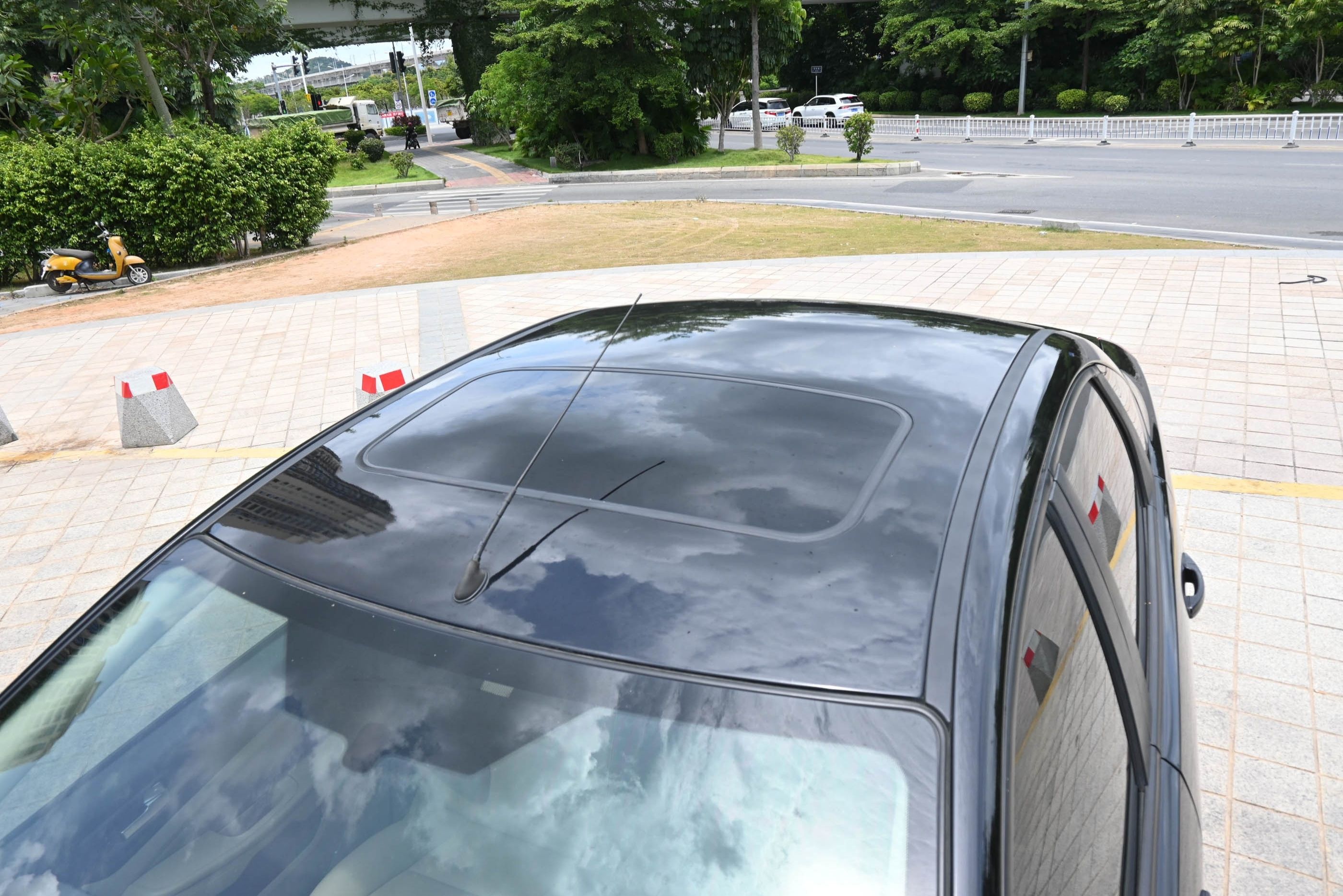 福特 福克斯 2011款 三厢 1.8L 手动舒适型