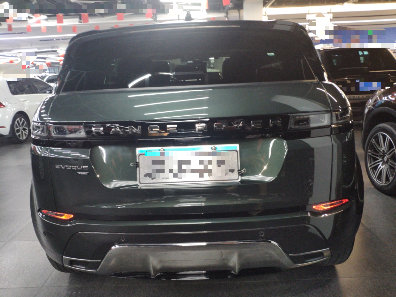 路虎 揽胜极光 2021款 极光L 249PS R-Dynamic First edition 首发版