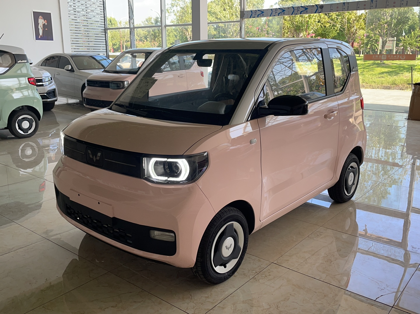 五菱汽车 宏光MINI EV 2022款 马卡龙臻享款 磷酸铁锂