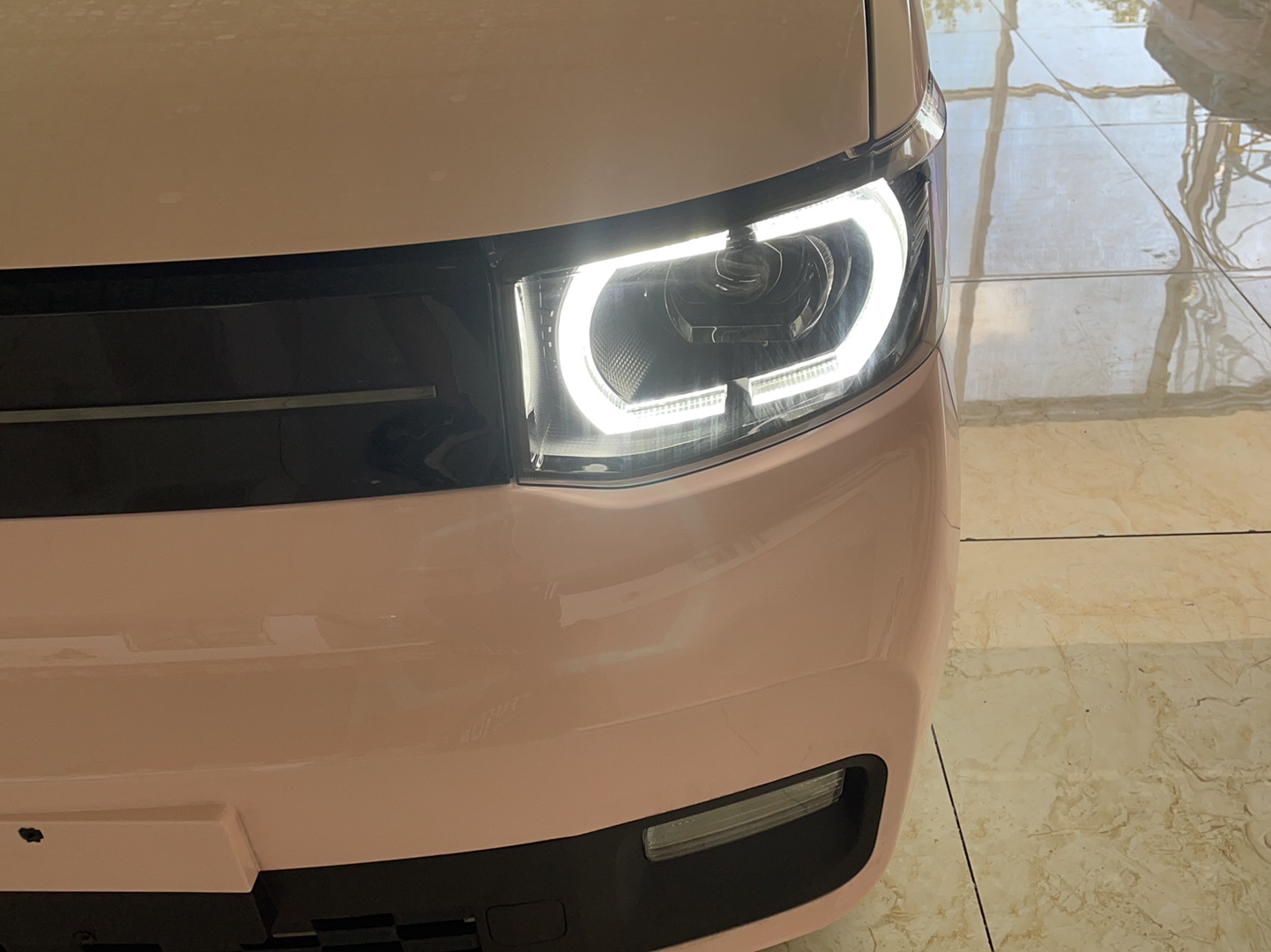 五菱汽车 宏光MINI EV 2022款 马卡龙臻享款 磷酸铁锂