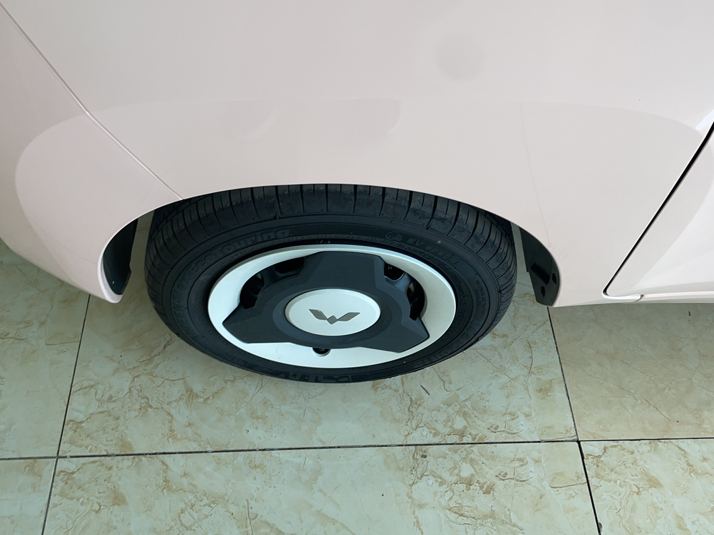 五菱汽车 宏光MINI EV 2022款 马卡龙臻享款 磷酸铁锂