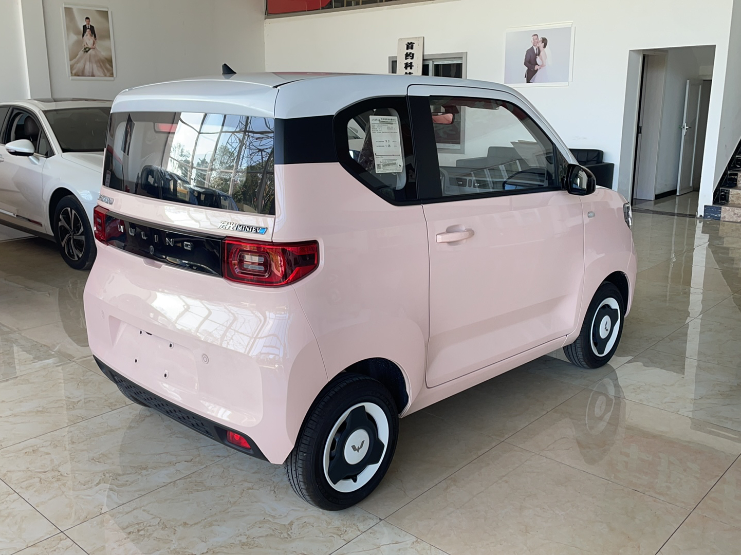 五菱汽车 宏光MINI EV 2022款 马卡龙臻享款 磷酸铁锂