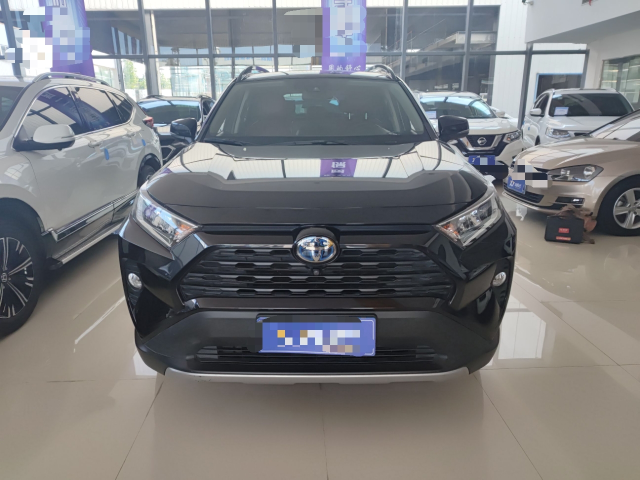 丰田 RAV4 2020款 双擎  2.5L E-CVT四驱精英版