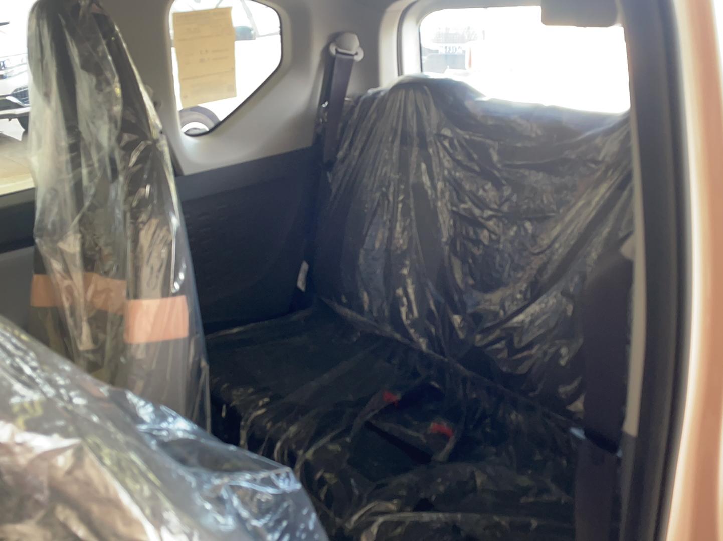 五菱汽车 宏光MINI EV 2022款 马卡龙臻享款 磷酸铁锂