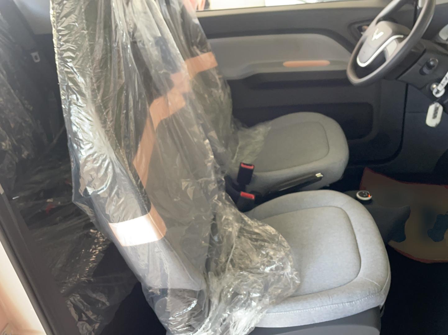 五菱汽车 宏光MINI EV 2022款 马卡龙臻享款 磷酸铁锂