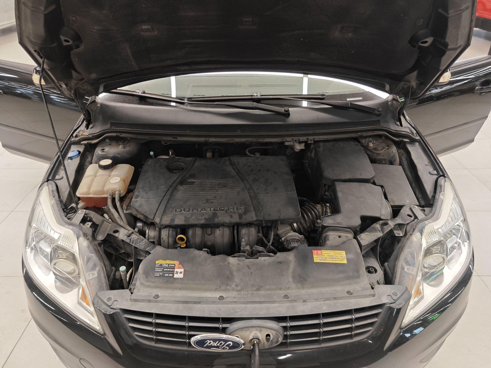 福特 福克斯 2011款 三厢 1.8L 手动舒适型