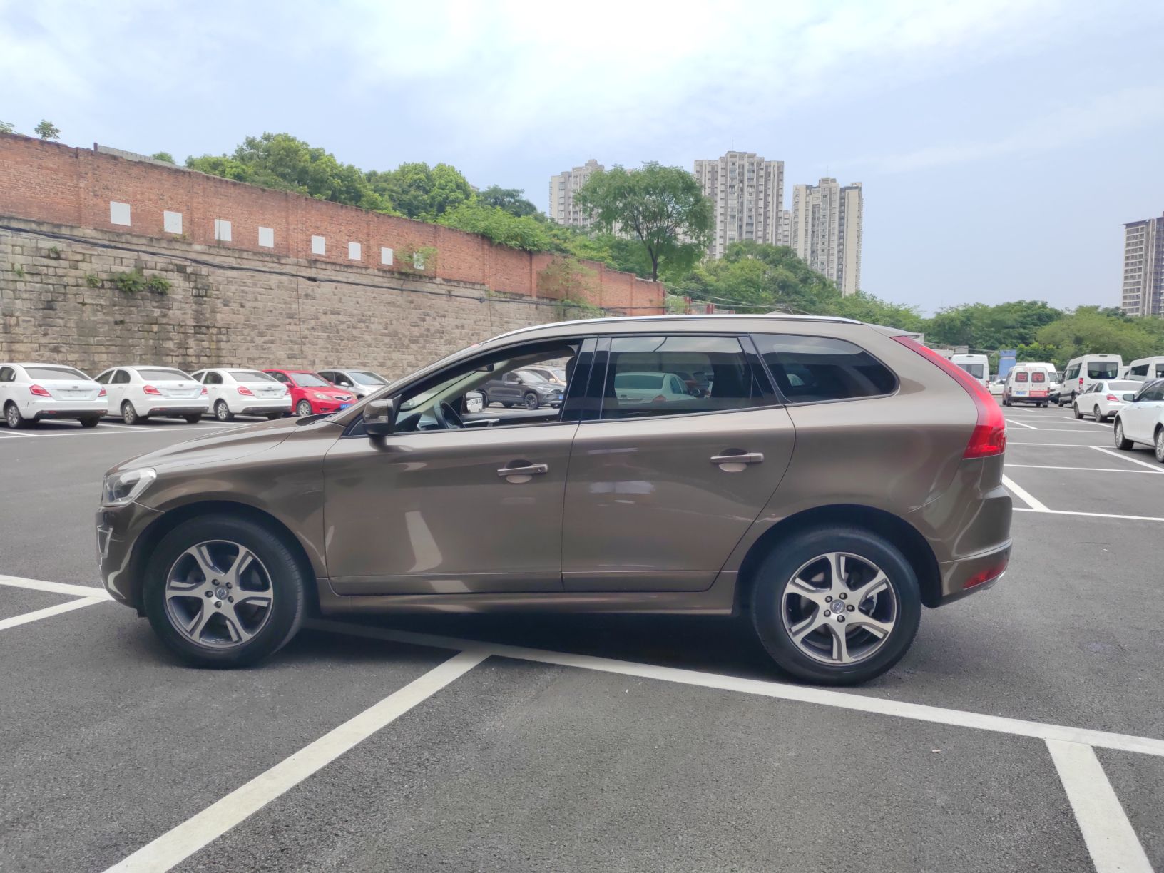 沃尔沃XC60 2014款 T5 智逸版(进口)