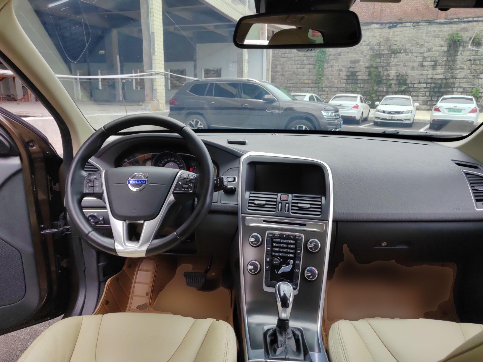 沃尔沃XC60 2014款 T5 智逸版(进口)