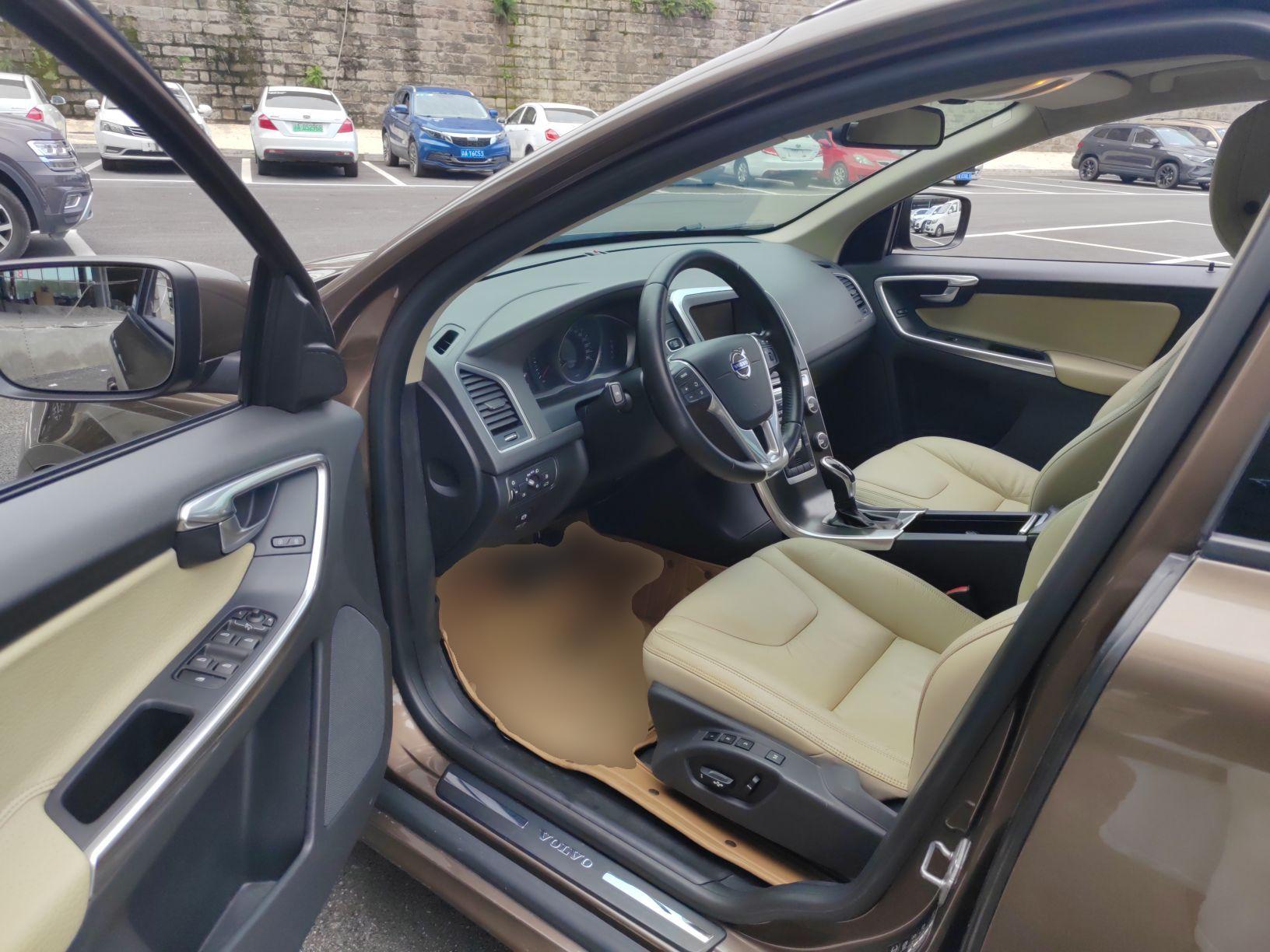 沃尔沃XC60 2014款 T5 智逸版(进口)