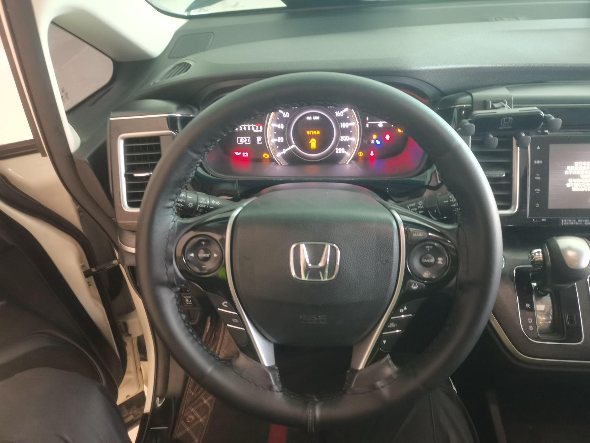 本田 艾力绅 2016款 2.4L 至尊版